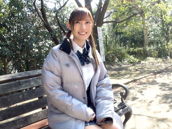 【川口夏奈×デビュー作品】制服姿の超絶美少女がAVデビュー！２本の肉棒に責められ続け激安イキまくり！ｗ