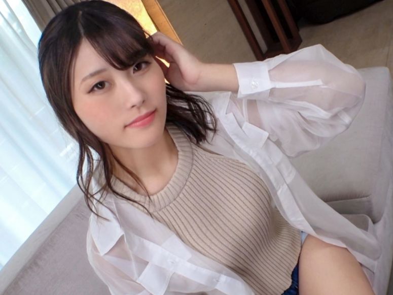 【高身長お姉さんのエロすぎる初体験】『もっと奥まで…』スタイル抜群の美女がバックで激ピストン！美巨乳を揺らして感じまくり、何度も絶頂を迎える姿がヤバい！♡