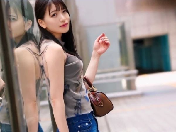 【色白スレンダー美少女と朝から生ハメ】『もう…朝から元気だね♥』清純派セフレとイチャイチャ交尾！スレンダーボディに生チン挿入で感じまくる！♡