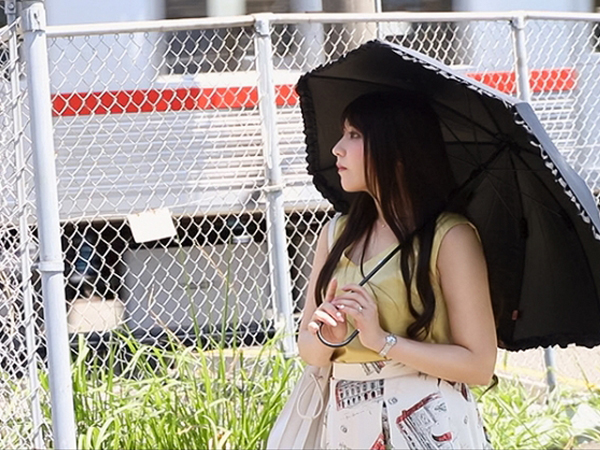 【不倫人妻の淫らな本性】欲求不満な奥様がホテルで大胆不敵！旦那には見せられない愛液垂らしてチンコ求めまくり♡股開いて本能むき出しセックス！